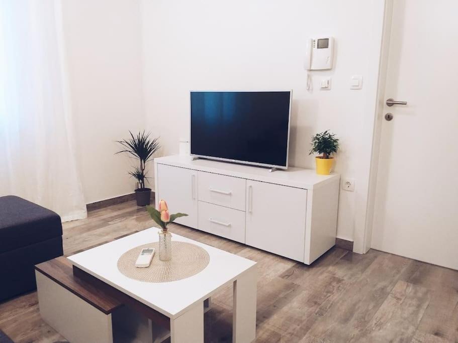 Brand New Lovely Apartment Bella Дубровник Экстерьер фото